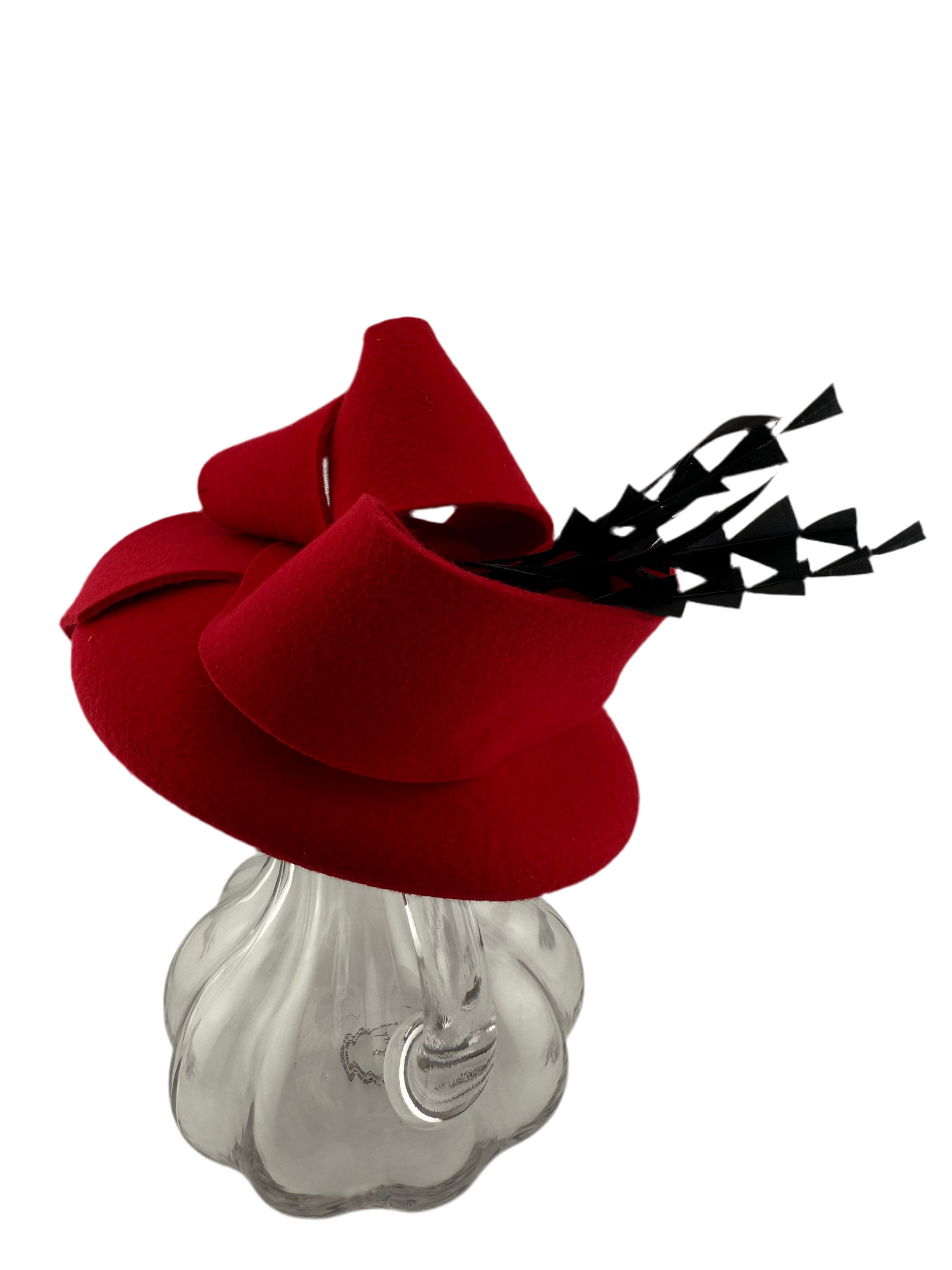 â¤ď¸ Red Fascinator Hat with Bow & Feathers