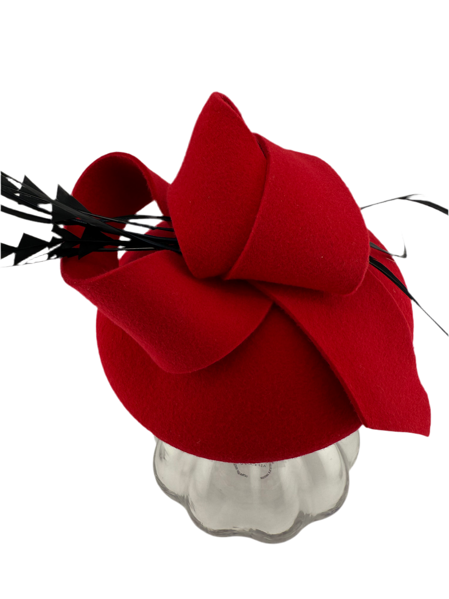 â¤ď¸ Red Fascinator Hat with Bow & Feathers