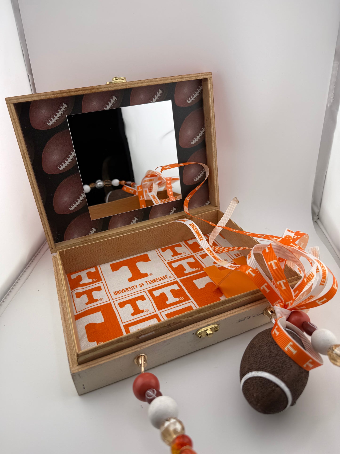 Tennessee Volunteers Football Cigar Box Purse 🧡🏈